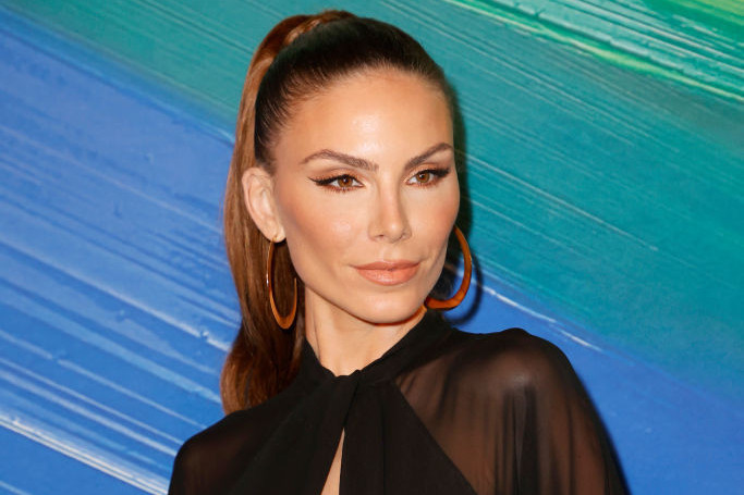 Nina Seničar sa sedmomesečnom bebom hitno evakuisana iz porodičnog doma