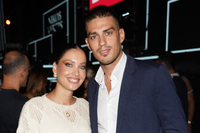 Mirka konačno pokazala prsten na levoj ruci, o njemu je godinama maštala