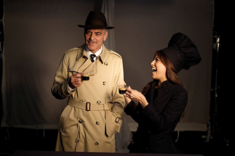 Džordž Kluni i Eva Longorija: Detektiv i zgodna šefica ne mogu bez Nespresso kafe