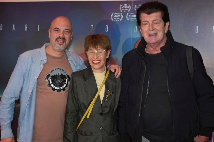 Bunda Duce Marković pravo je osveženje, ovakav model niste videli