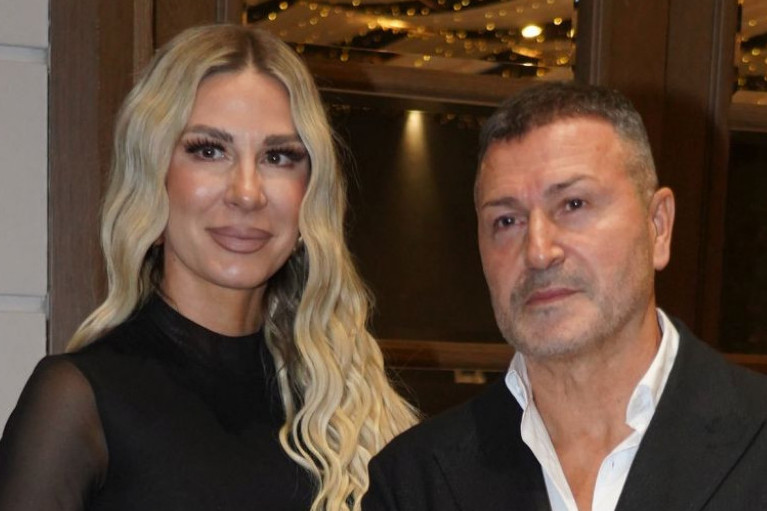 Vesna Đogani: Đole je godinu dana krio od mene da mi je otac preminuo