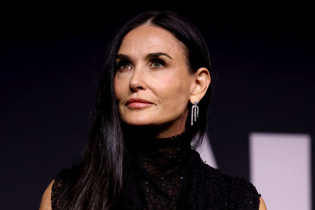 Demi Mur slomljena od bola: Preminuo je