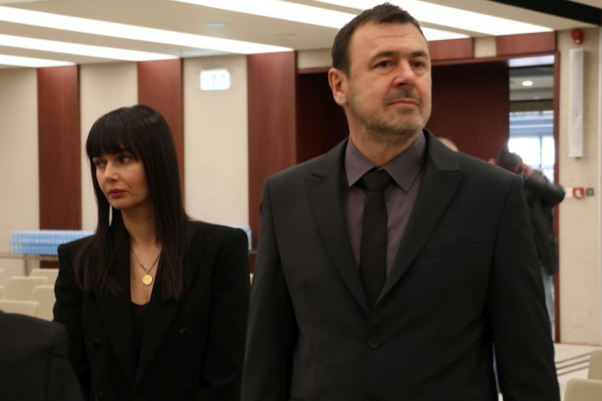 Suprug Nataše Pavlović jedva održao govor, jecao na sav glas, bio je Sašin blizak saradnik