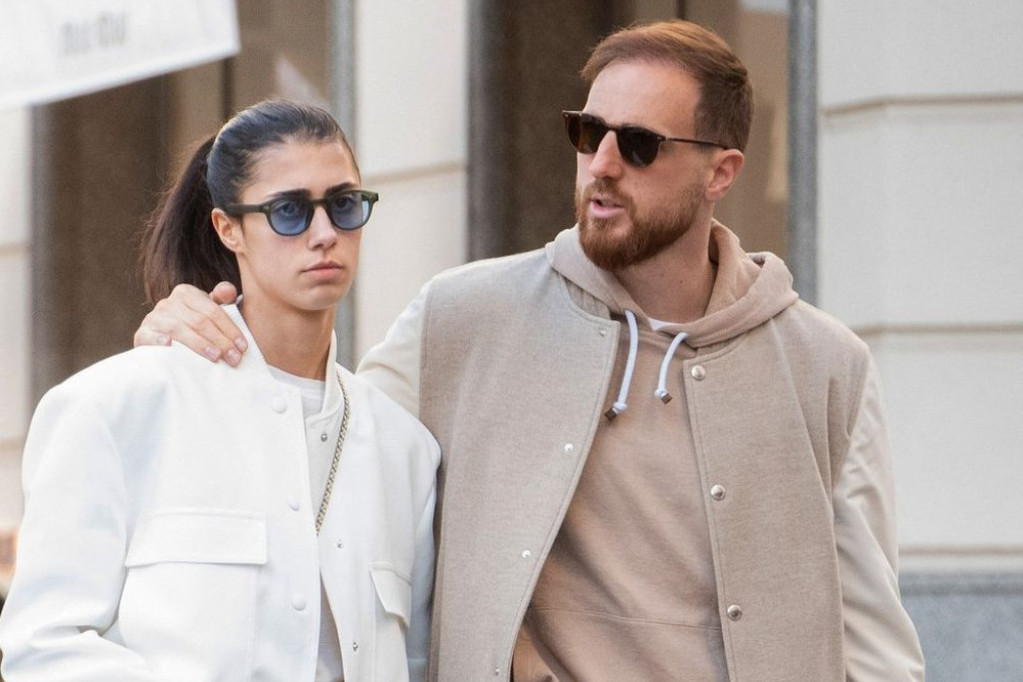 Olga Danilović zasenila na crvenom tepihu, najveća podrška partneru koji je uradio što niko nikada nije u fudbalu