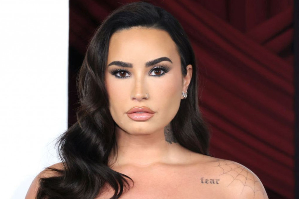 Udala se Demi Lovato, ponela venčanicu kao iz najlepše bajke