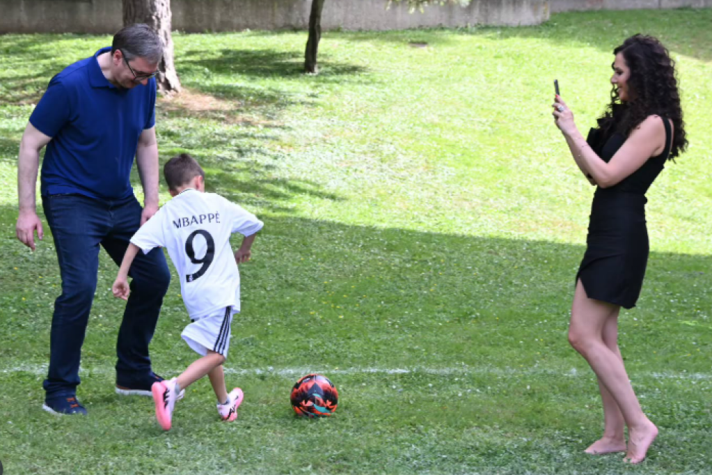 San svakog dečaka: Vukan Vučić proslavio 8. rođendan! Mama i tata napravili žurku za pamćenje