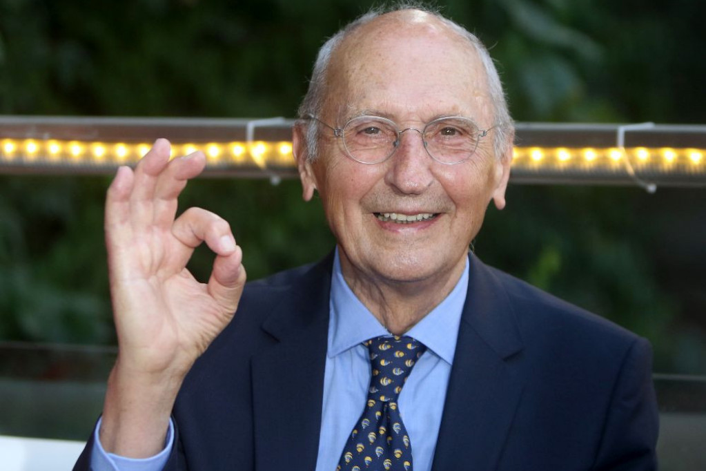 Nije mala stvar! 90. rođendan i šest decenija braka Olivera Mlakara