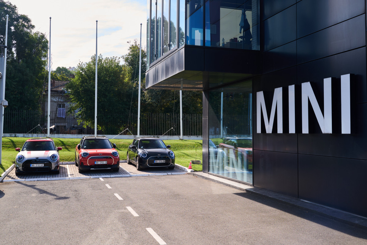 Električni automobili su novi must-have