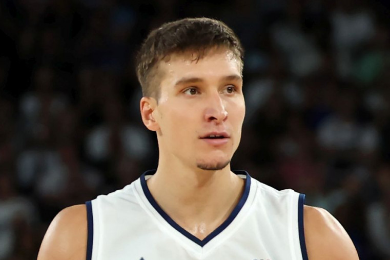 Na poziv selektora doleteo sa drugog kraja planete: On je nasledio kapitensku traku od Bogdana Bogdanovića