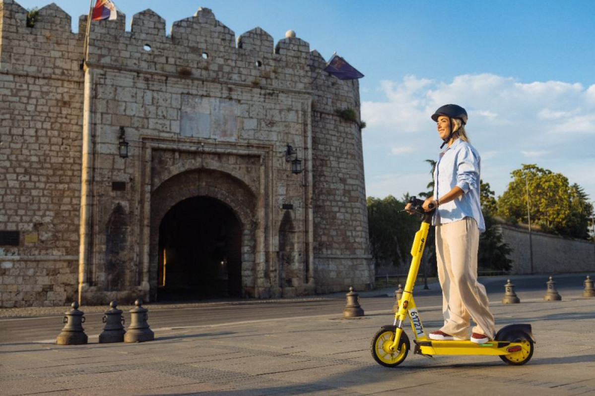 Yandex Go pokrenuo iznajmljivanje električnih trotineta u Nišu