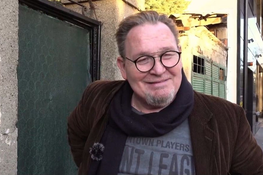 Ovde živi Bane Vidaković: Podstanar je, a oni su mu cimeri