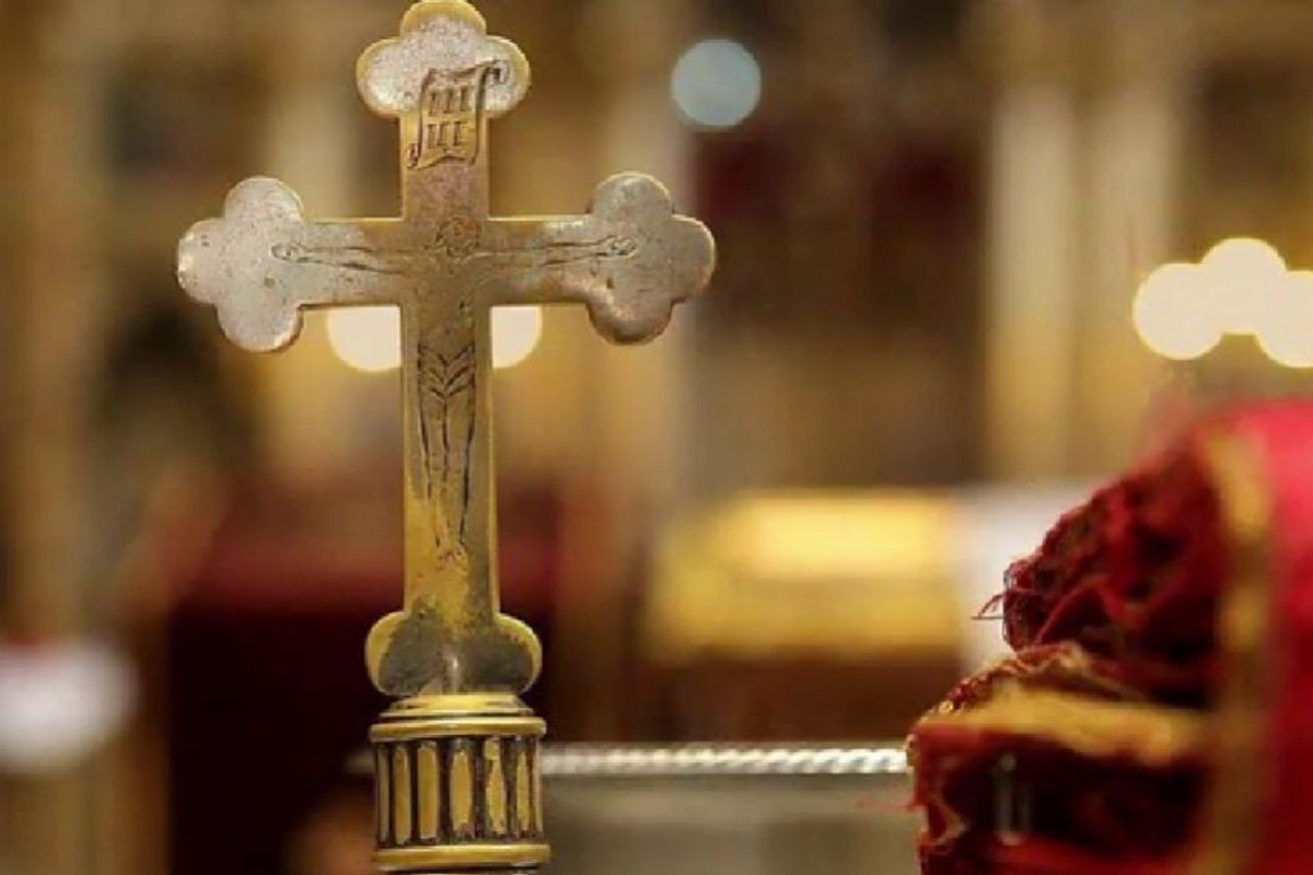 Danas je Krstovdan, crveno slovo, obavezno se posti, za blagostanje porodice samo jednu stvar unesite u kuću