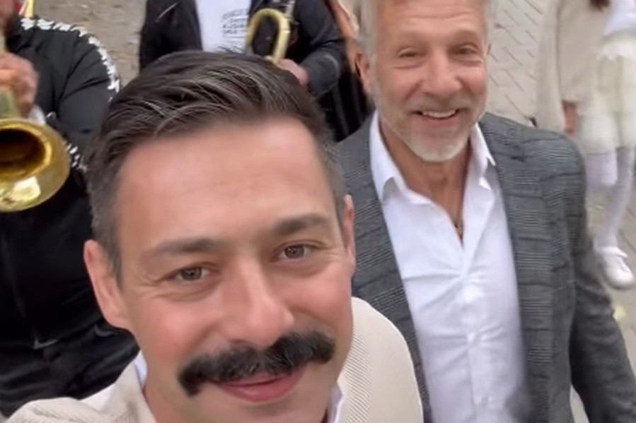 Milan Vasić krstio sina na Kosovu, i to baš na Krstovdan, kum Milan Kalinić stigao u Gračanicu