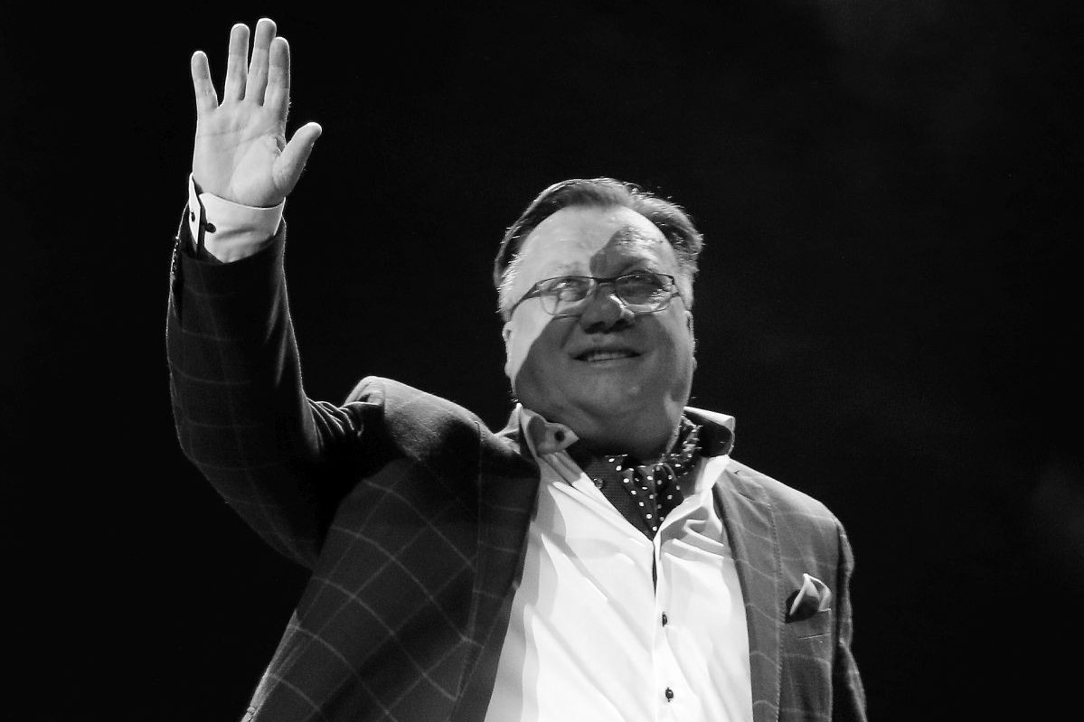 Beograd se oprašta od Halida Bešlića, danas u 17h