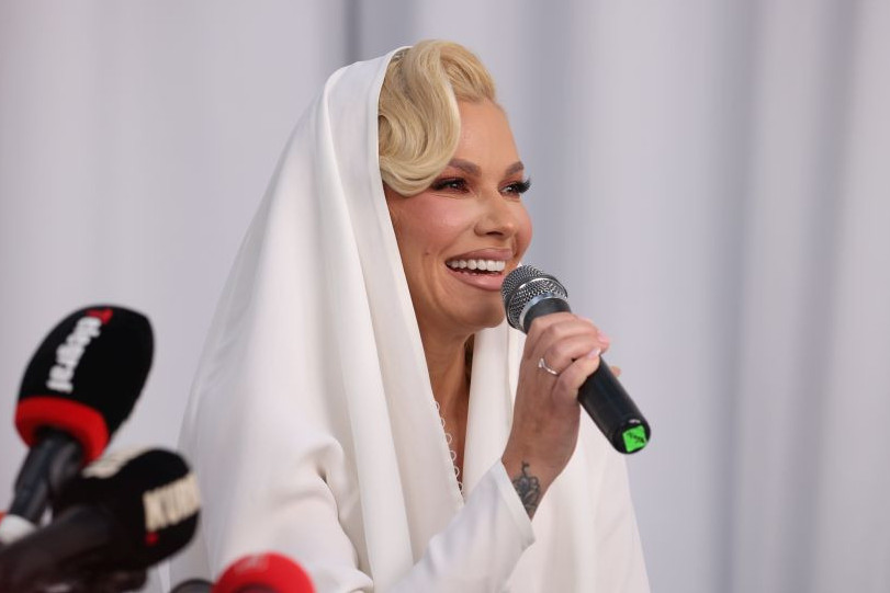 Nataša Bekvalac u belom lepa kao anđeo, otvorila dušu: Odavno sam odustala od očekivanja, zato i jesam srećna žena