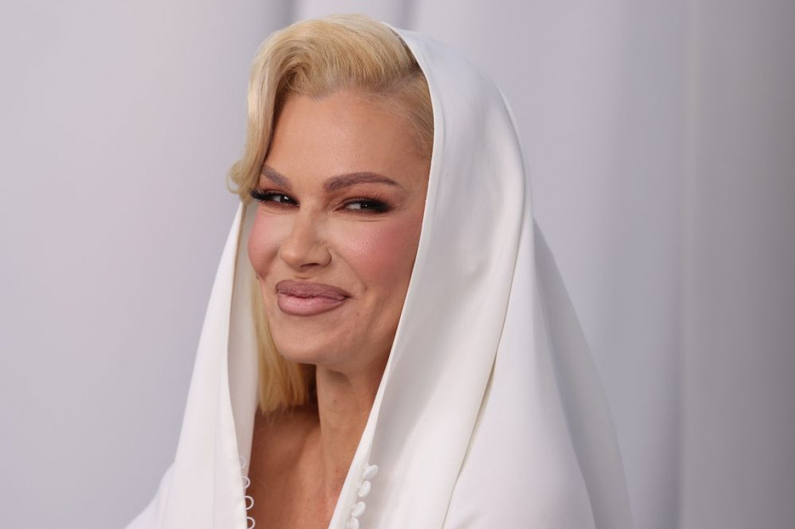 Nataša Bekvalac ne koristi parfem! Ovo je njena zamena, miris osvaja na prvu