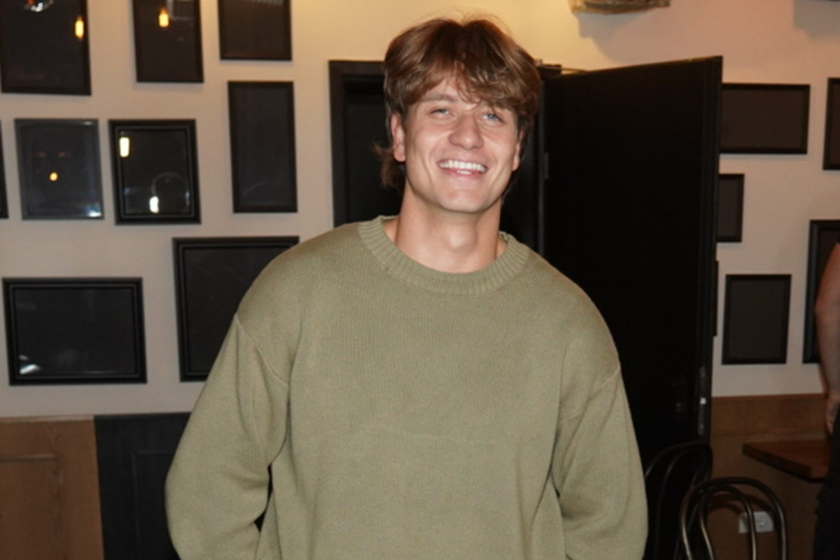 Rasprodao koncert za nekoliko minuta a nema nijednu pesmu, ko je zapravo Jakov Jozinović?