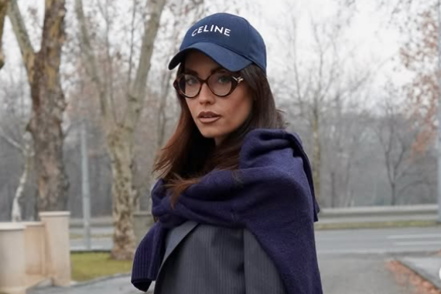 Pune ruke kesa i torbi: Mirka Vasiljević sa ćerkom uslikana, Anika joj je najveća pomoć