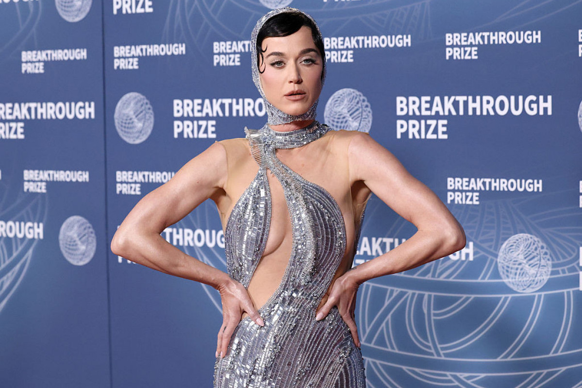 Potvrda ljubavi: Kejti Peri čvrsto drži Džastina Trudoa za ruku FOTO