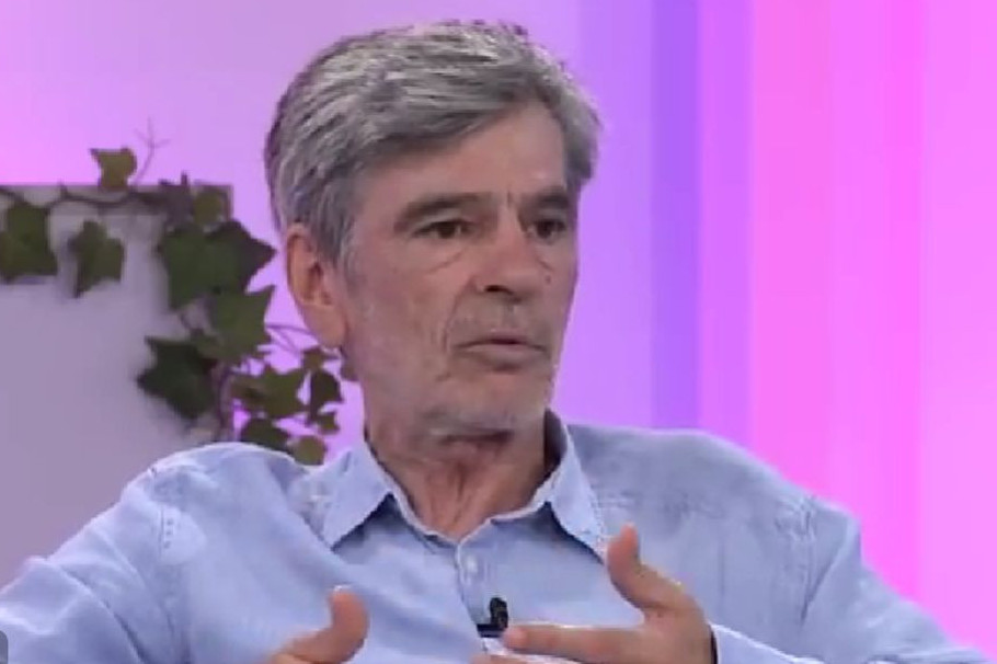 Ko bi rekao da je to onaj isti čovek? Faruk posle ozbiljnih zdravstvenih problema ponovo u javnosti (foto)