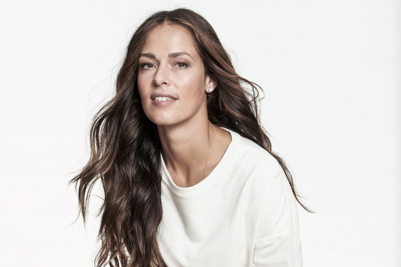 Beogradski stan Ane Ivanović ni nalik kući u Austriji: Dominira prirodni materijal, spoj komfora i minimalizma