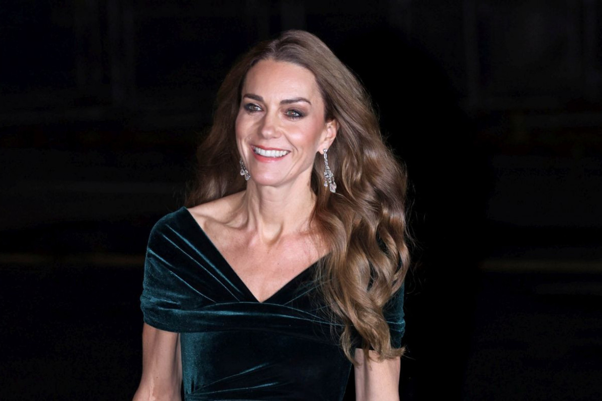 Čekali smo dve godine: Prvo pojavljivanje Kejt Midlton na crvenom tepihu nakon borbe sa rakom, zasijali dijamanti iz kraljevske kolekcije
