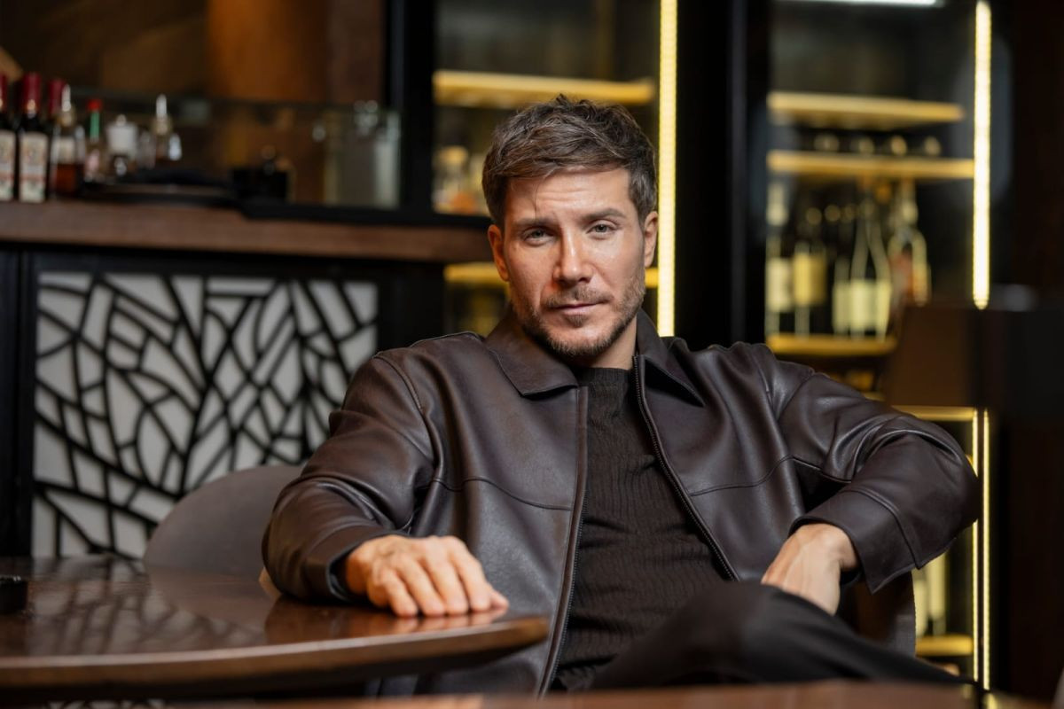 Premijera nove pesme Saše Kovačevića “Boje leptira”, kao uvertira za decembarski spektakl u Sava centru (video)