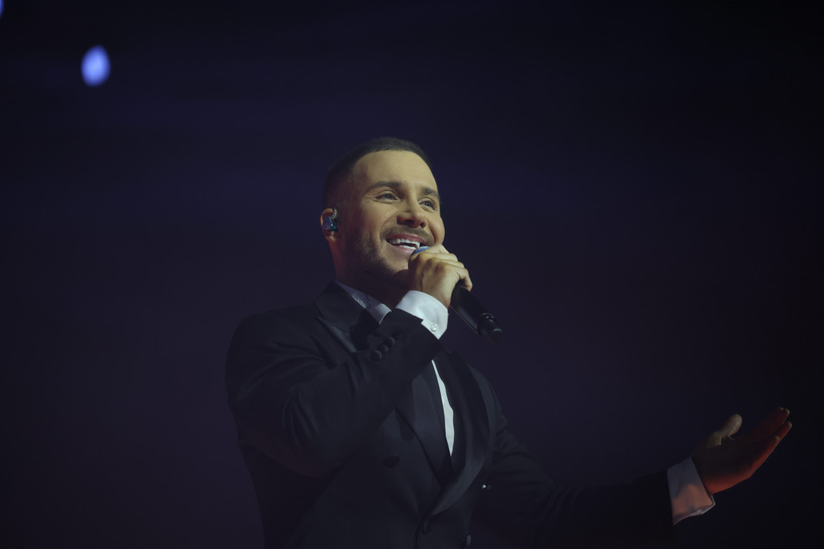 Saša Kovačević napravio spektakl za pamćenje, brojne kolege ga podržale, sve oči uperene u verenicu FOTO